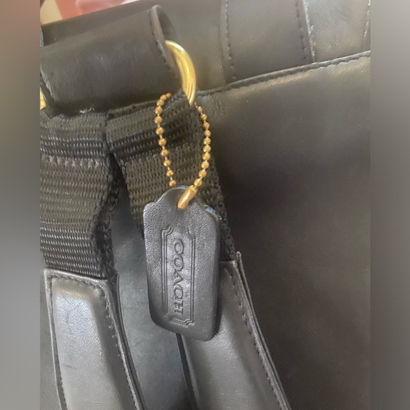 🎀 Super Rare Vintage Coach Retro Classsic Black Leather Backpack EUC   Spacious - Picture 9 of 9